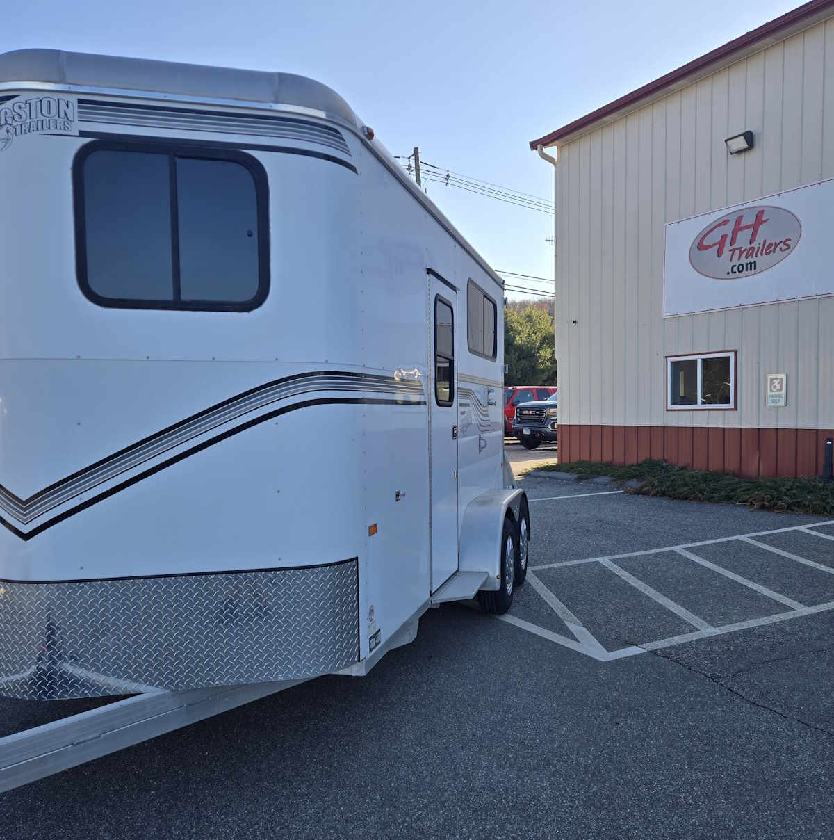 USED_49069_LFT.jpg USED_49069_LFT.jpg